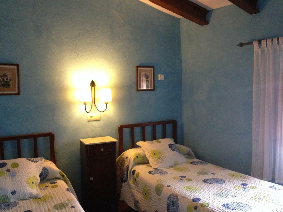 Mas Peraquintana Pensionat L' Escala Exteriör bild